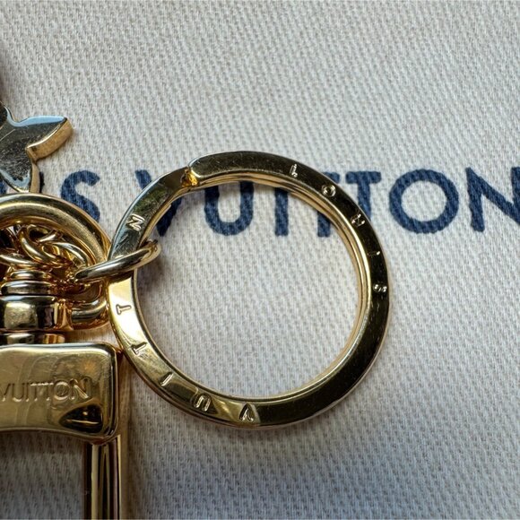 Authentic Louis Vuitton Blooming Flowers BB Bag Charm and Key Holder M63085 - Picture 7 of 11